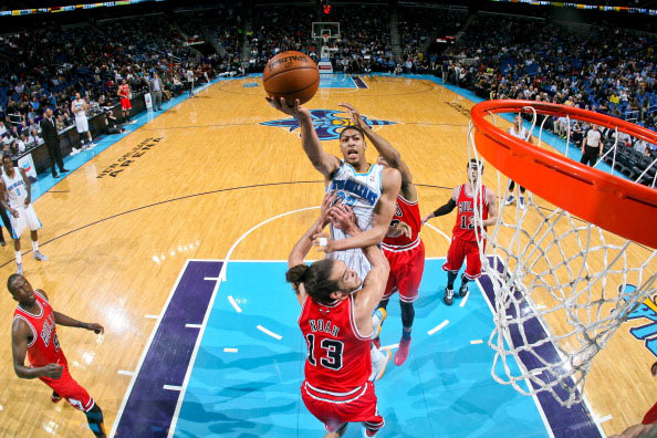 加强社交媒 加强社交媒