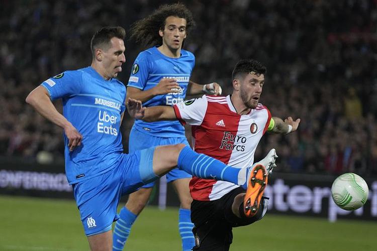 1不敌海港 1不敌海港