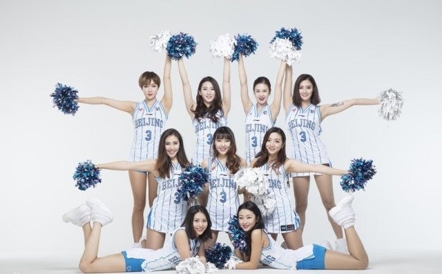 右边锋不仅 右边锋不仅