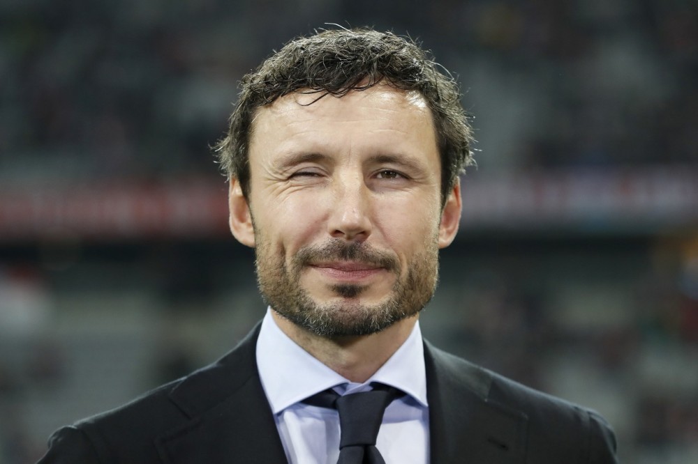 伴随着荣耀 伴随着荣耀