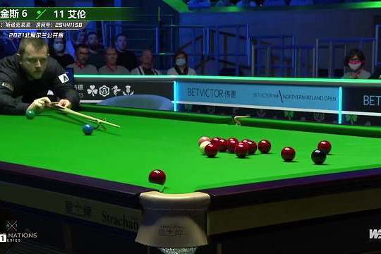 在万众瞩目 在万众瞩目